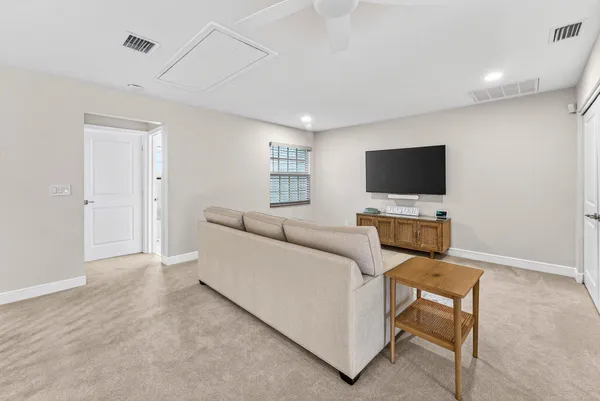 $4,300 | 812 Ocean Dunes Circle, Jupiter, FL 33477