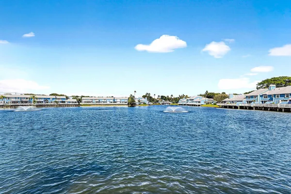 $4,300 | 812 Ocean Dunes Circle, Jupiter, FL 33477