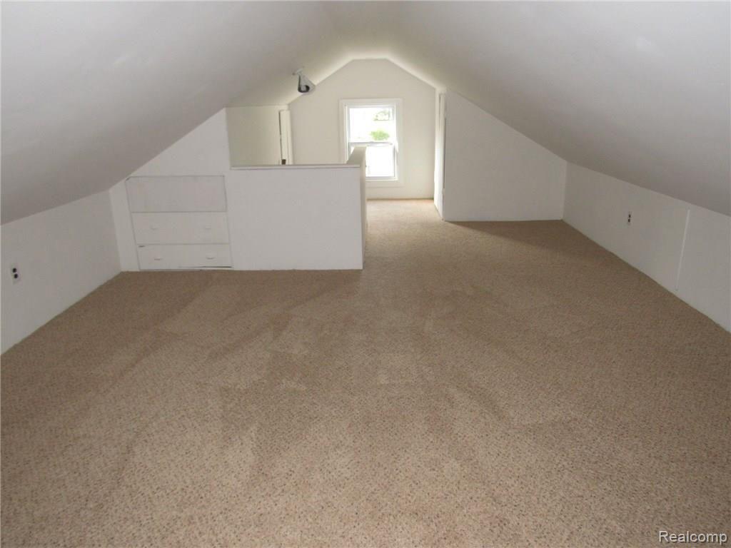 46770 Woodall Road Utica, MI 48317 - Photo 30 of 37 46770 WOODALL SHELBY TWP (94).JPG