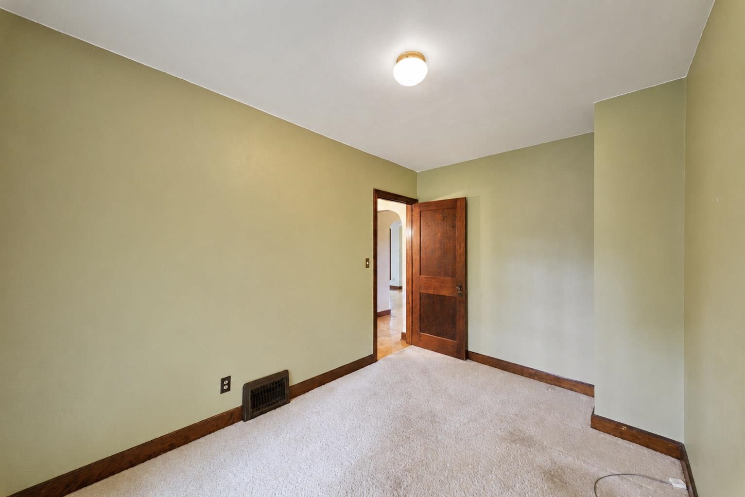 1018 Golf Club Road Wausau, WI 54403 - Photo 20 of 35