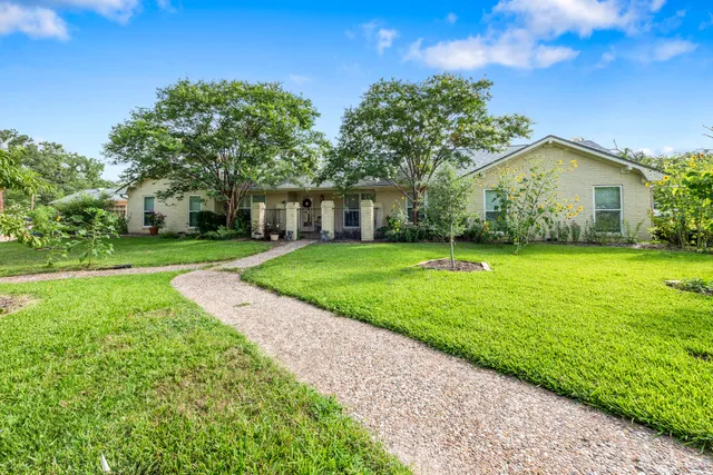 $685,000 | 1026 Rose Circle, College Station, TX 77840