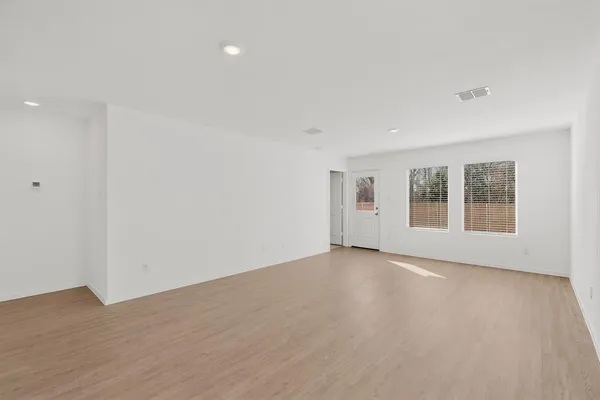 a view of an empty garage