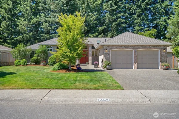 $950,000 | 12420 43rd Drive Southeast, Everett, WA 98208