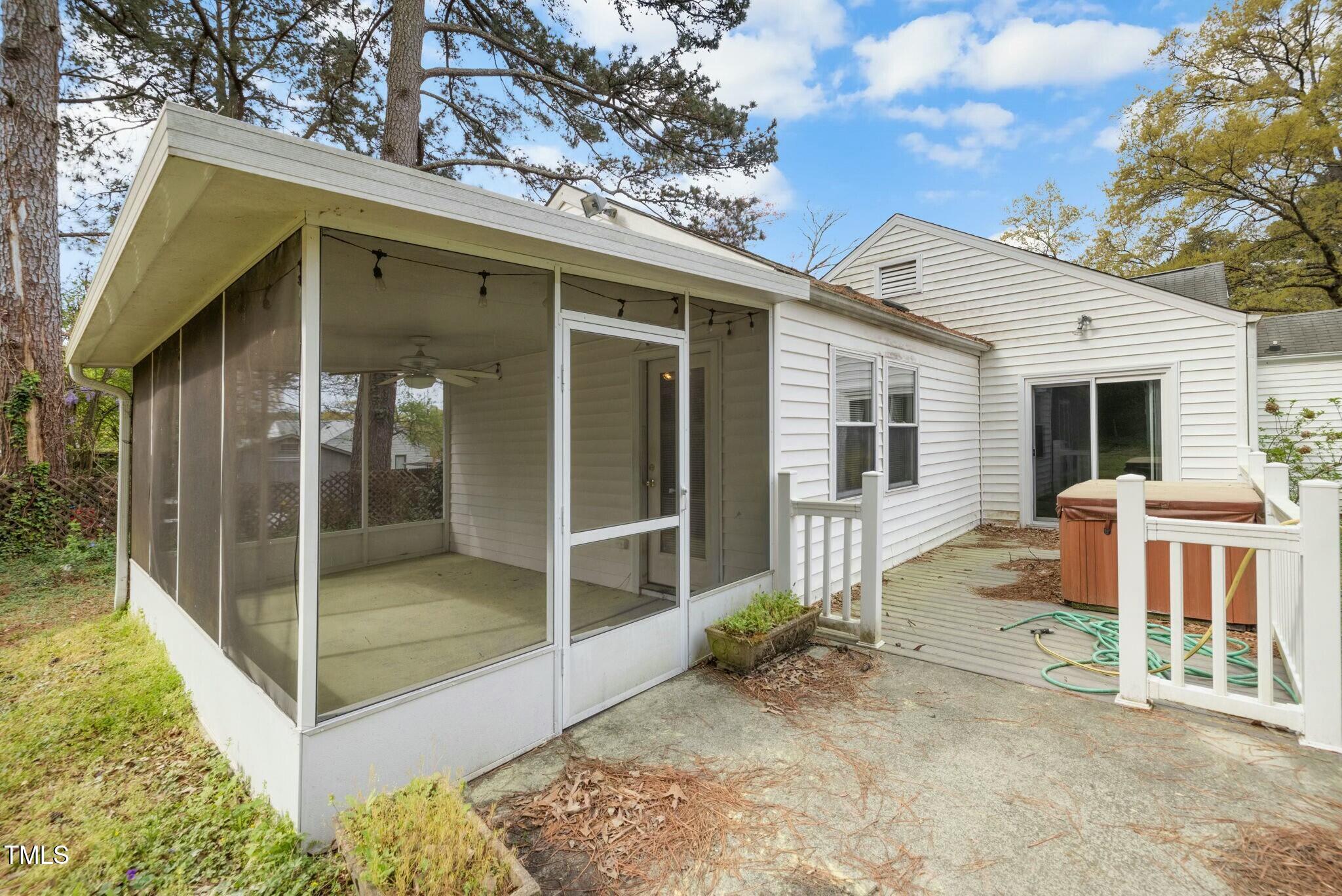 2106 Ruffin Street Durham, NC 27704 - Photo 34 of 39 tempImage7OjITD