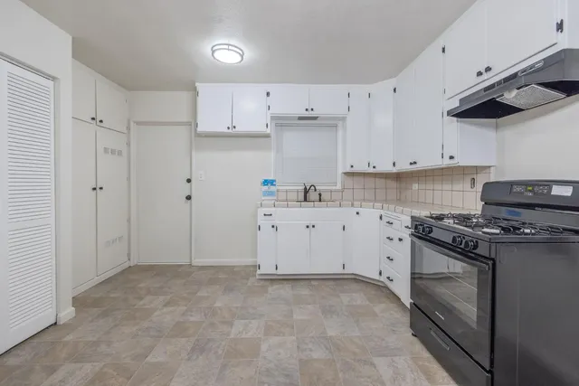 $269,200 | 980 East Apricot Avenue, Tulare, CA 93274