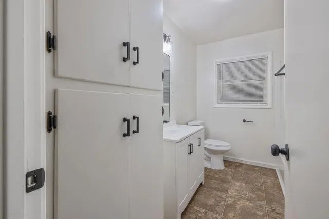 $269,200 | 980 East Apricot Avenue, Tulare, CA 93274