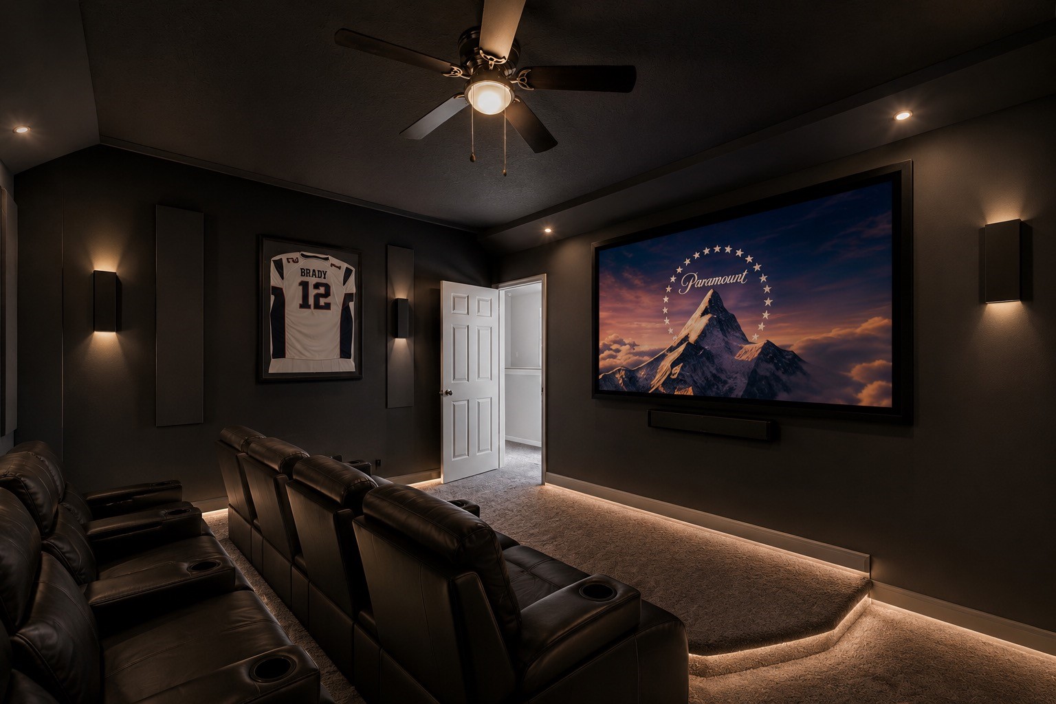 14810 Ruddy Duck Lane Houston, TX 77049 - Photo 29 of 33 a room with furniture and screen