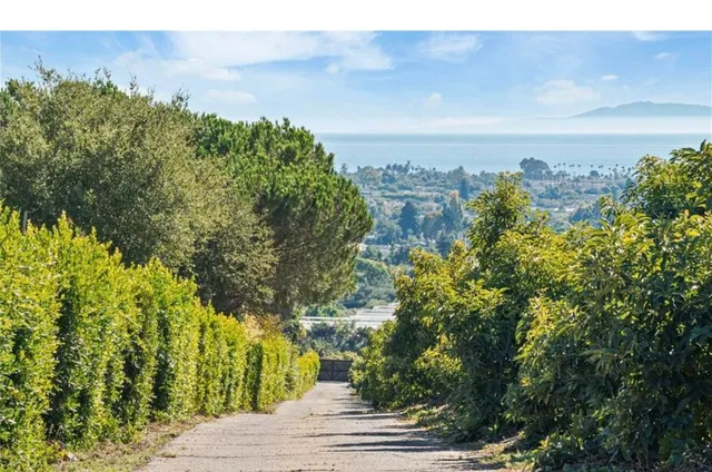 $4,750,000 | 4508 Foothill Road, Carpinteria, CA 93013