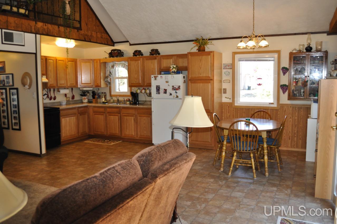 3169 Deer Lake Road Ishpeming, MI 49849 - Photo 4 of 27