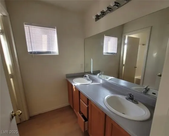 $442,900 | 6848 Mesita Avenue, Las Vegas, NV 89122