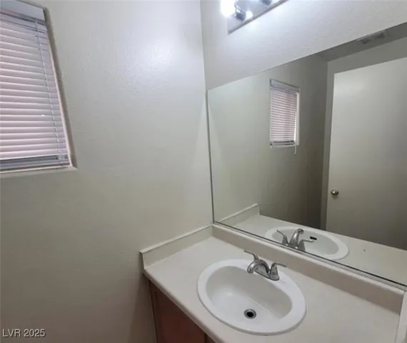 $442,900 | 6848 Mesita Avenue, Las Vegas, NV 89122