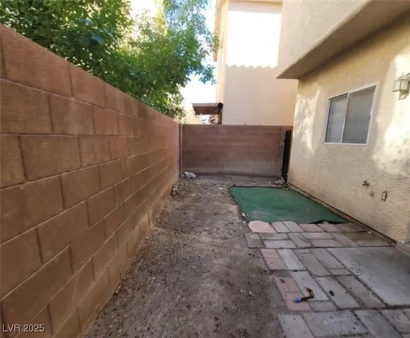 $442,900 | 6848 Mesita Avenue, Las Vegas, NV 89122