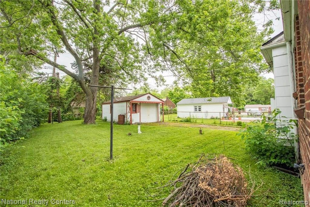 832 Shadowlawn Street Inkster, MI 48141 - Photo 29 of 36