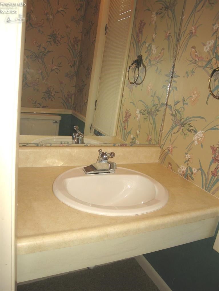 2113 Seminary Road Milan, OH 44846 - Photo 9 of 10 Gallery Image 9
