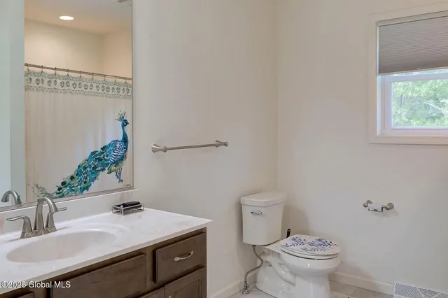 $3,950 | 65 Haywood Lane, North Greenbush, NY 12144