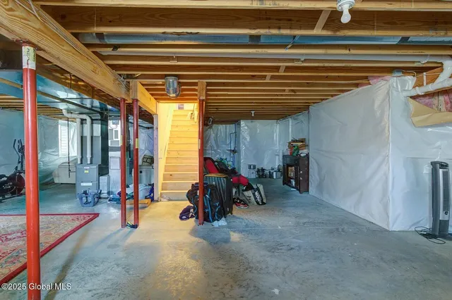 $3,950 | 65 Haywood Lane, North Greenbush, NY 12144