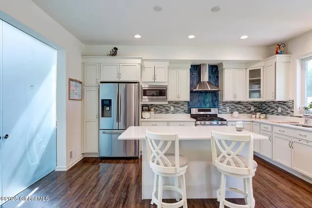 $3,950 | 65 Haywood Lane, North Greenbush, NY 12144