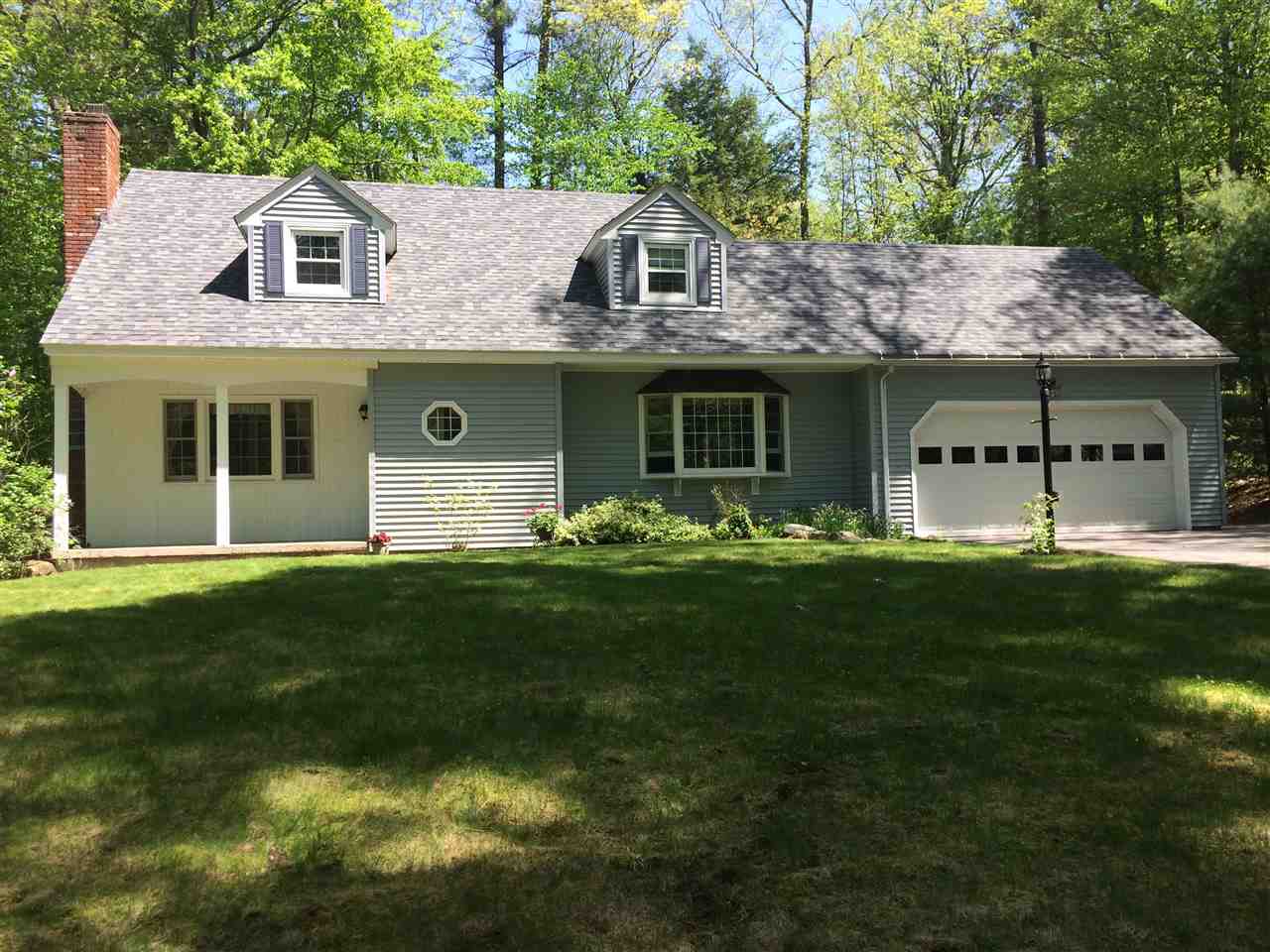27 Cambridge Road Bedford, NH 03110 - Photo 2 of 21 Gallery Image 2