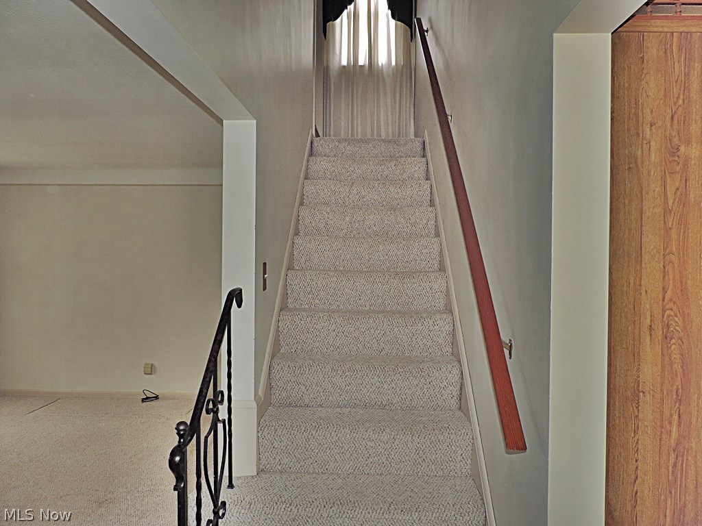 11504 Fordham Road Garfield Heights, OH 44125 - Photo 17 of 31