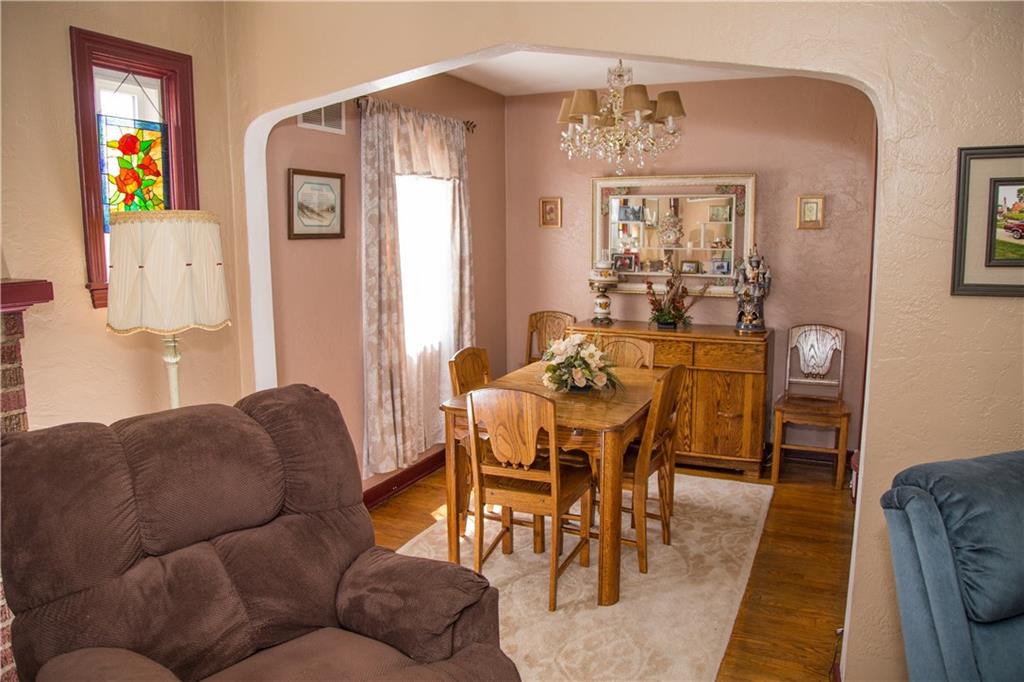 1648 Elderslee Road Pittsburgh, PA 15227 - Photo 12 of 25 Dining Room