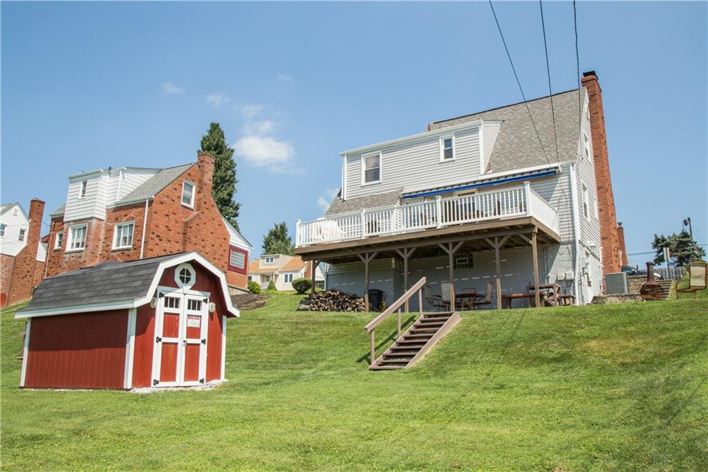 1648 Elderslee Road Pittsburgh, PA 15227 - Photo 3 of 25 Back of House