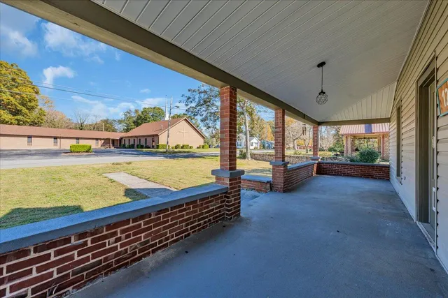 $1,850 | 121 College Street, Jasper, TN 37347