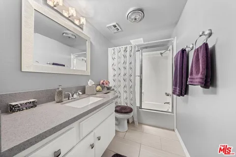 $1,450,000 | 1015 21st Street, Unit B, Santa Monica, CA 90403