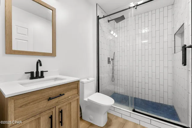 $579,995 | 4806 High Point Drive, Panama City, FL 32404