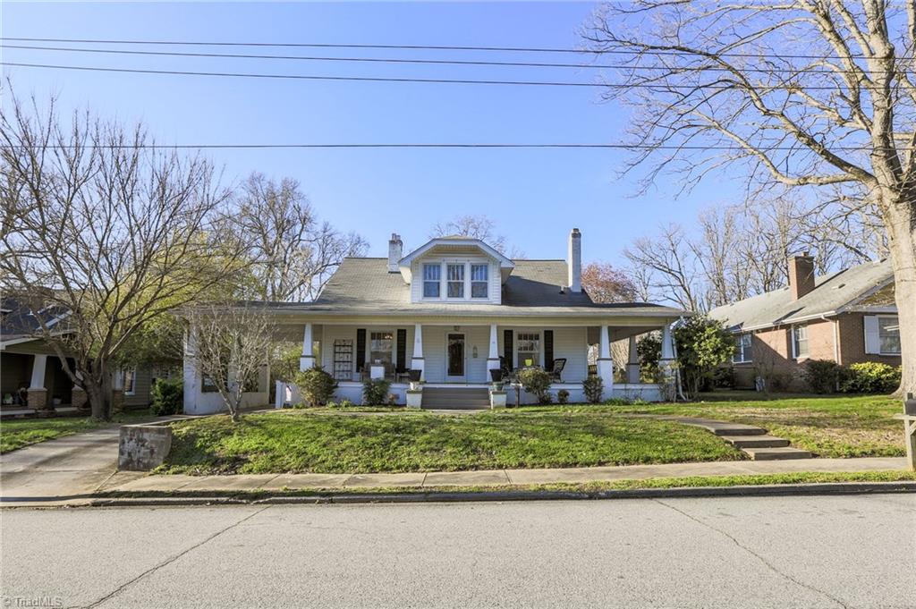 404 Spring Street Thomasville, NC 27360 - Photo 2 of 30 Gallery Image 2