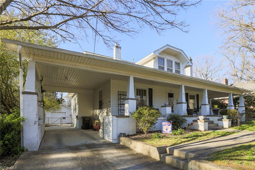 404 Spring Street Thomasville, NC 27360 - Photo 5 of 30 Gallery Image 5