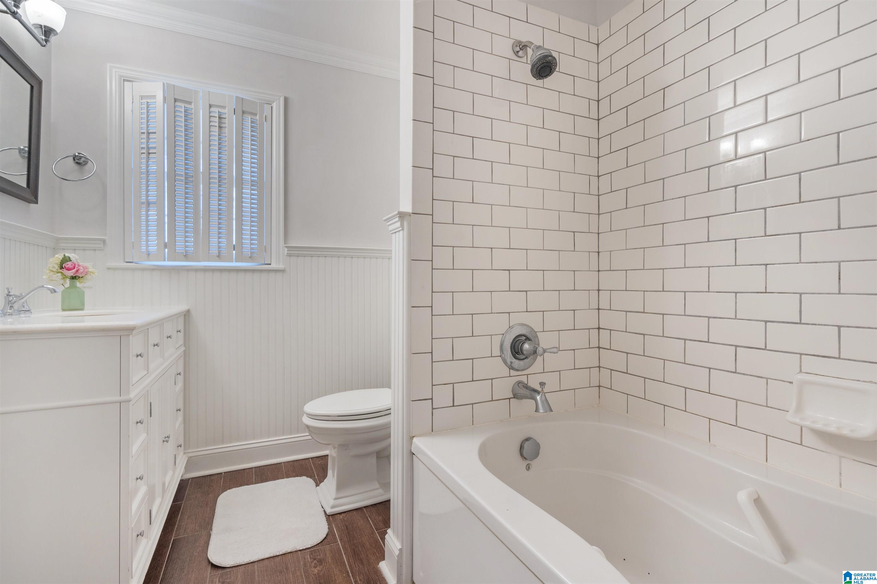 3328 North Woodridge Road Birmingham, AL 35223 - Photo 17 of 33