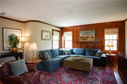 $735,000 | 604 West 70th Street, Kansas City, MO 64113