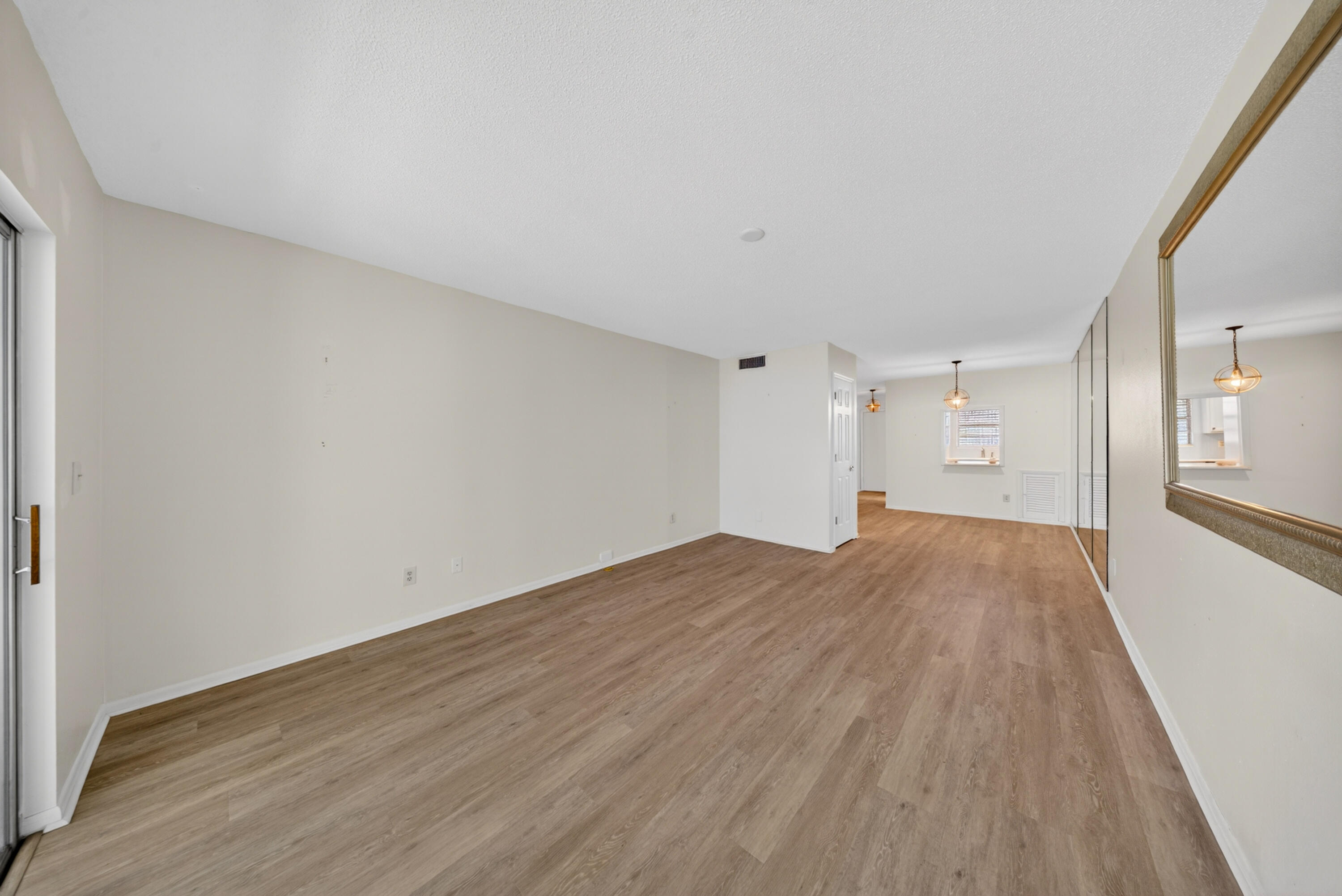2929 Southeast Ocean Boulevard, Unit 1039 Stuart, FL 34996 - Photo 9 of 29 DSC09013