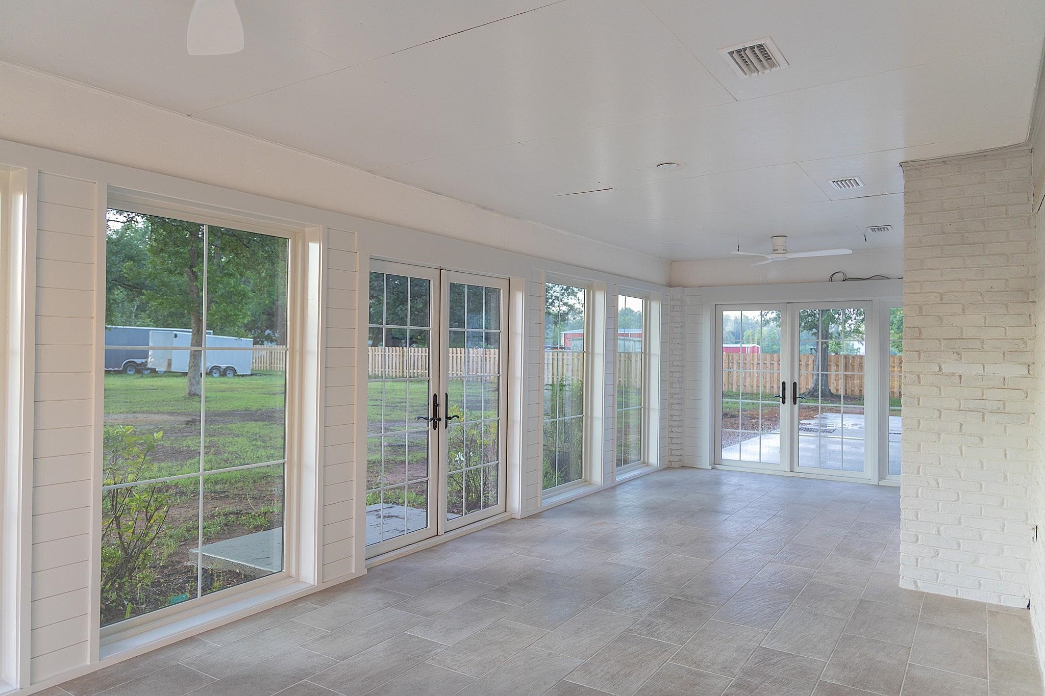 19690 Lawrence Road Fairhope, AL 36532 - Photo 30 of 73 Sun Room