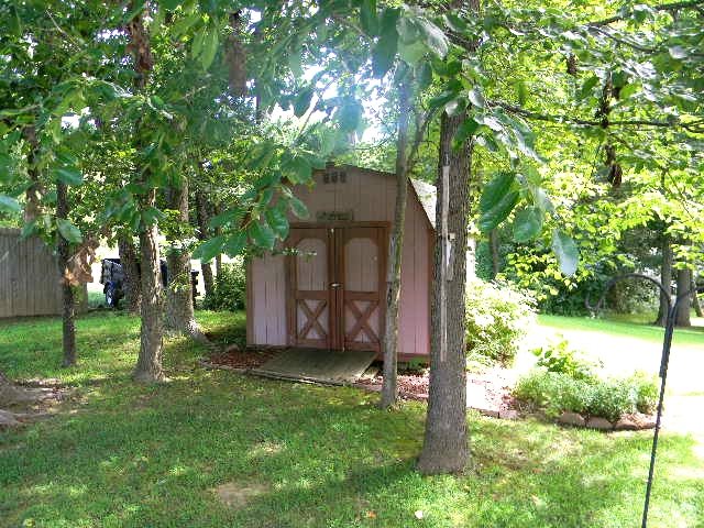 6540 Highfield Road Evansville, IN 47712 - Photo 2 of 24 Gallery Image 2