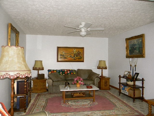6540 Highfield Road Evansville, IN 47712 - Photo 7 of 24 Gallery Image 7