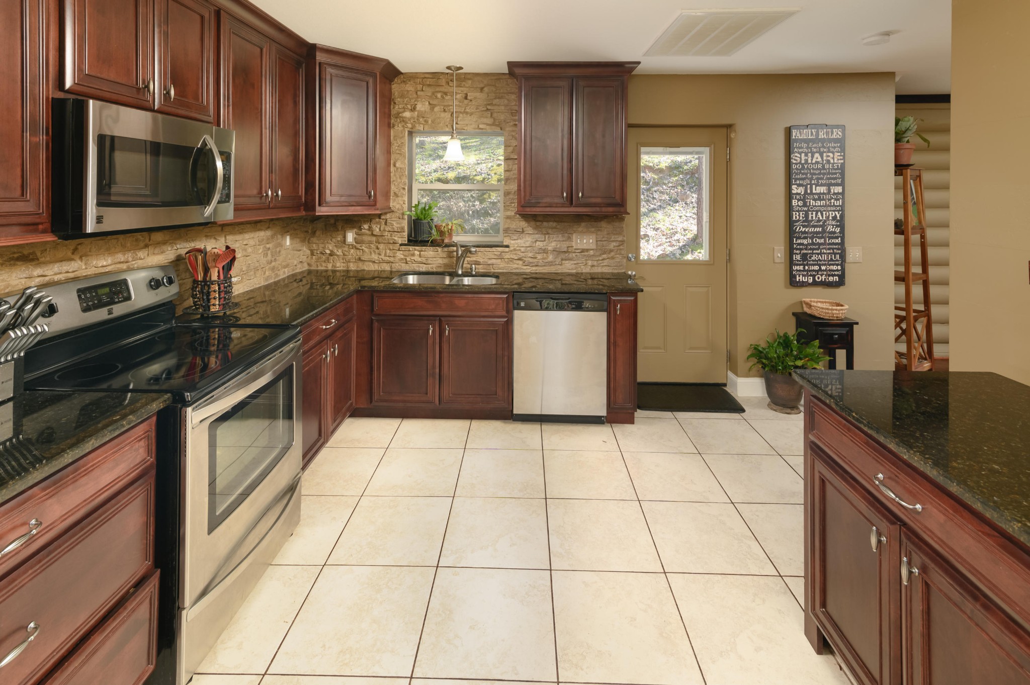 3285 Ringgold Road LaFayette, GA 30728 - Photo 16 of 37 Gallery Image 16