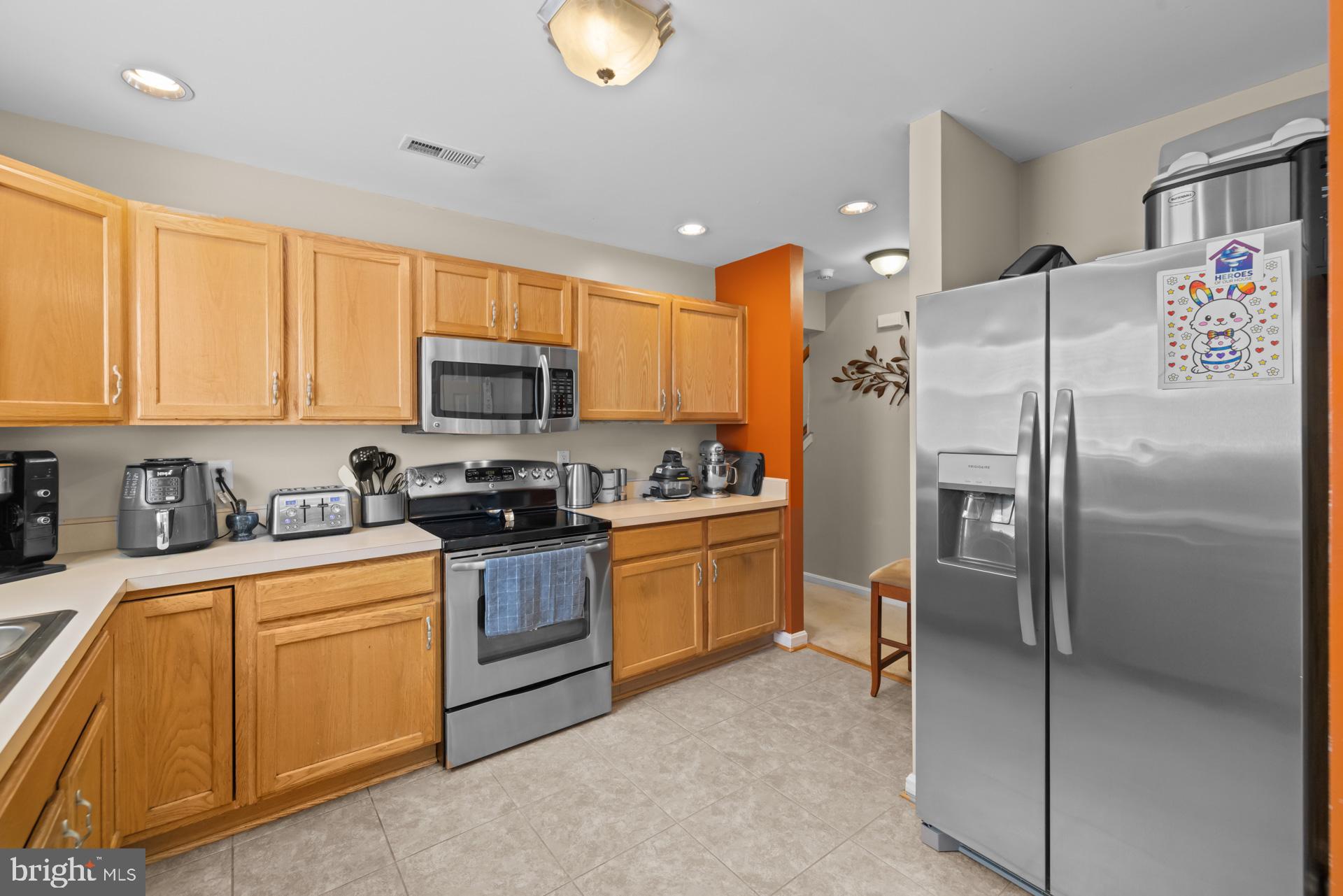 7722 Fishing Creek Way Clinton, MD 20735 - Photo 5 of 40