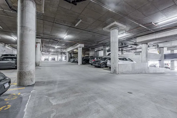 $320,000 | 340 West Superior Street, Unit 1006, Chicago, IL 60654