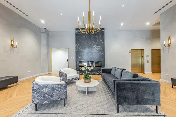 $320,000 | 340 West Superior Street, Unit 1006, Chicago, IL 60654