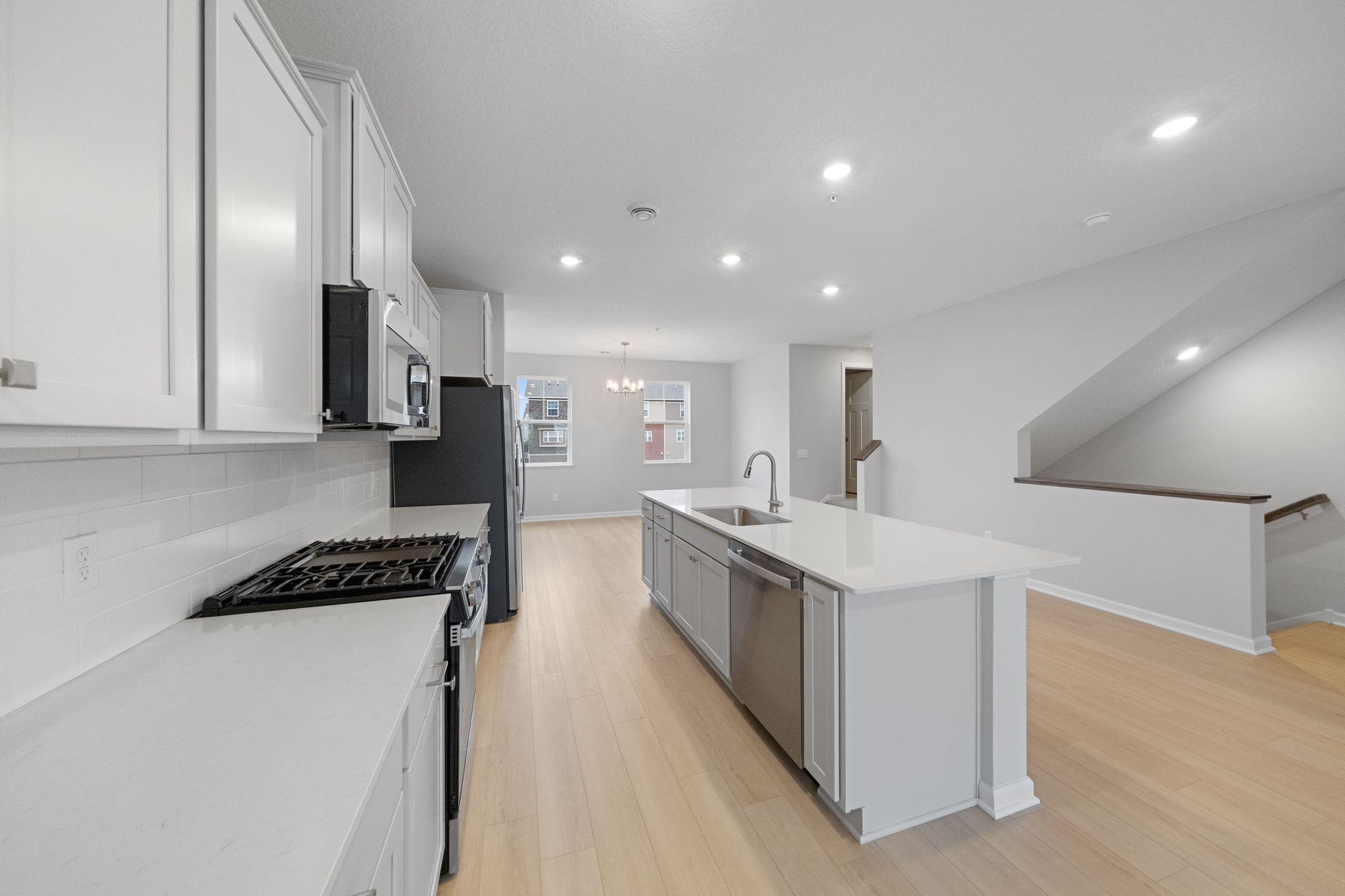 14622 Rhinestone St N West Ramsey, MN 55303 - Photo 7 of 29