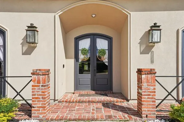 $640,000 | 205 Grande Maison Boulevard, Mandeville, LA 70471