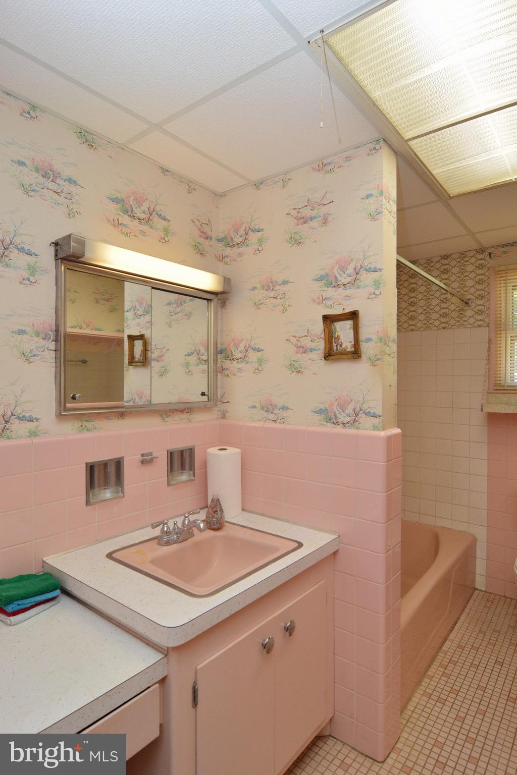 2516 Province Road Reading, PA 19610 - Photo 21 of 41 Gallery Image 21