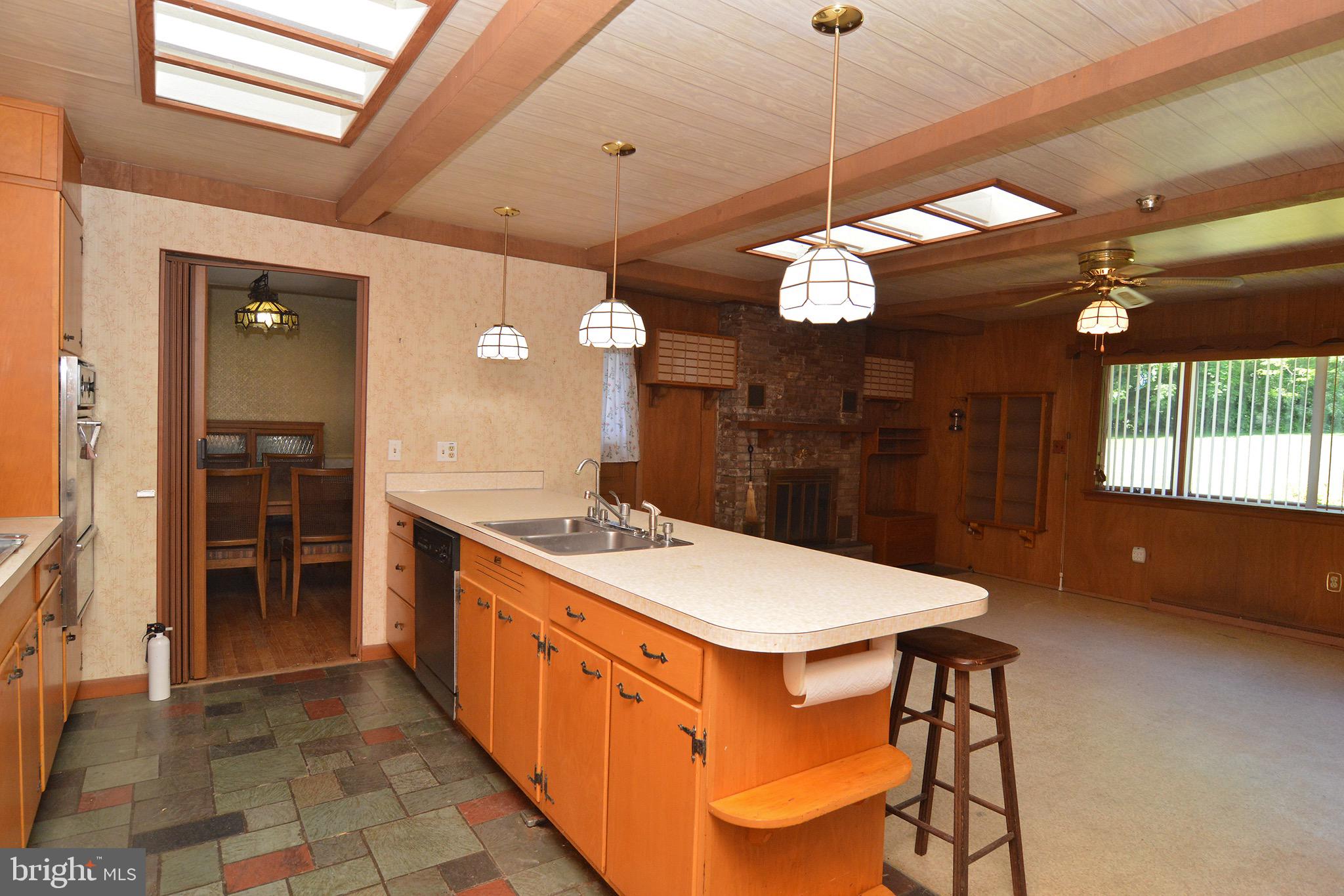 2516 Province Road Reading, PA 19610 - Photo 10 of 41 Gallery Image 10