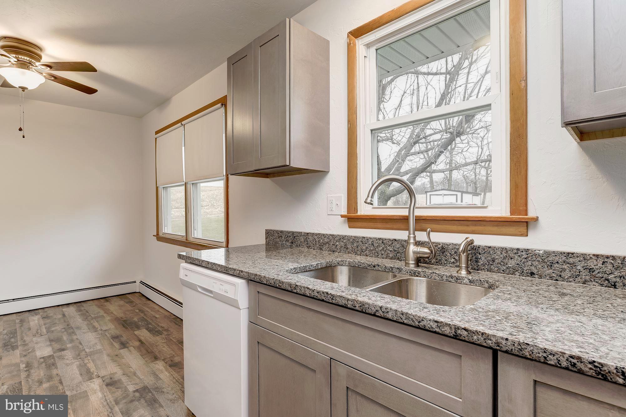 1512 Washington Road Westminster, MD 21157 - Photo 11 of 31 Kitchen/ Dining Area