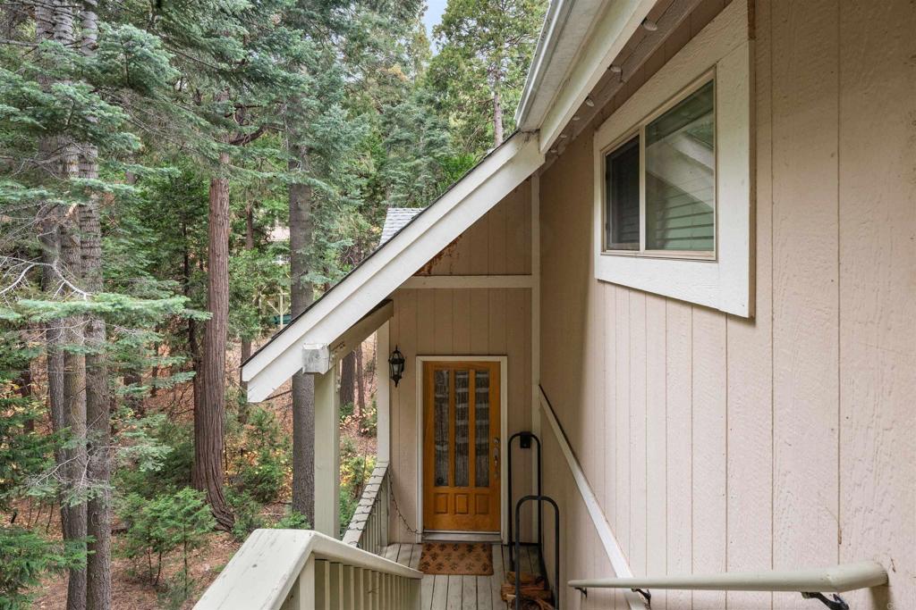 26328 Jacqueline Road Twin Peaks, CA 92391 - Photo 4 of 37 a view of a balcony with outer view