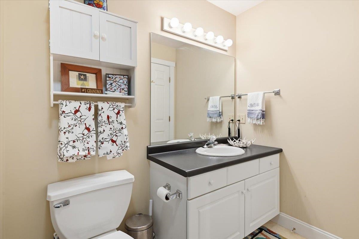 194 Commons Road Williston, VT 05495 - Photo 25 of 44