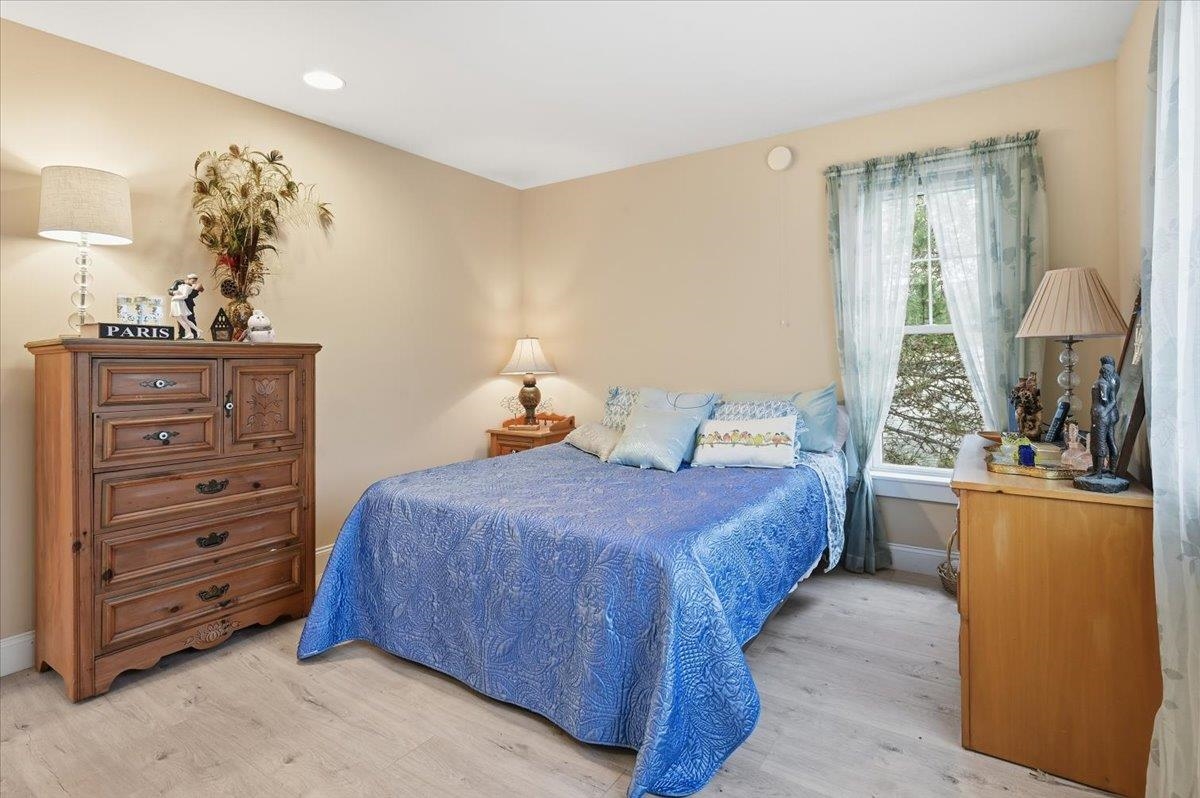 194 Commons Road Williston, VT 05495 - Photo 28 of 44