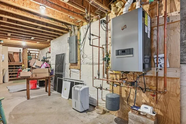 $479,900 | 194 Commons Road, Williston, VT 05495