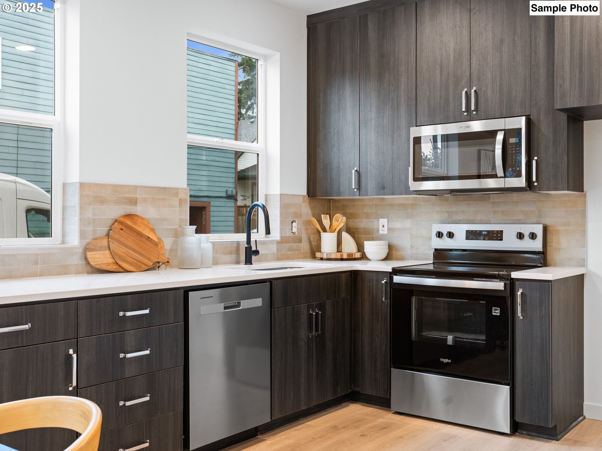 483 Northeast 72nd Avenue, Unit 3 Portland, OR 97213 - Photo 6 of 20